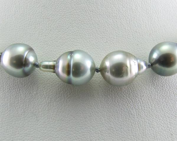 green silver baroque pearl necklace
