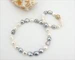 White Cultured pearl necklace at Selectraders